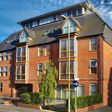 2 Bed 2 Bath At Pelican Hse In Newbury - Free Secure, Allocated Parking Exterior foto